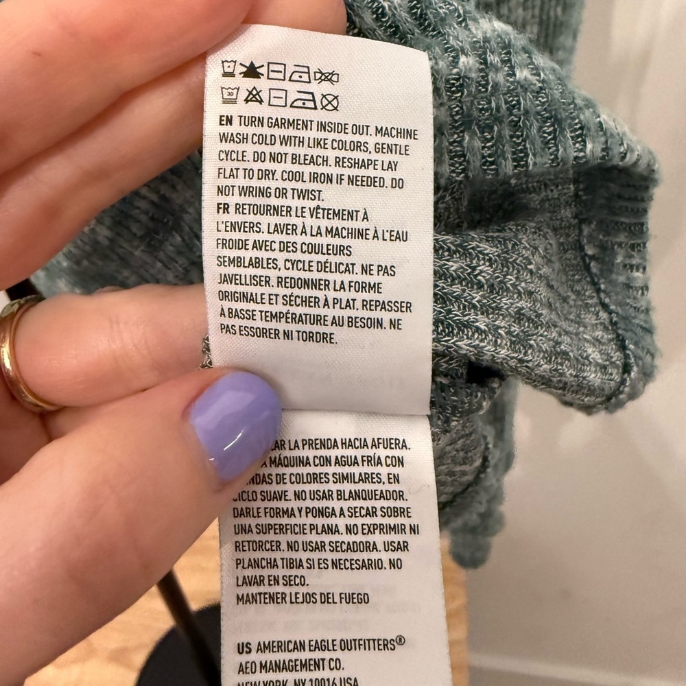 American Eagle Heathered Sage Green Cropped Ribbed Hoodie - XS - Picture 7 of 8
